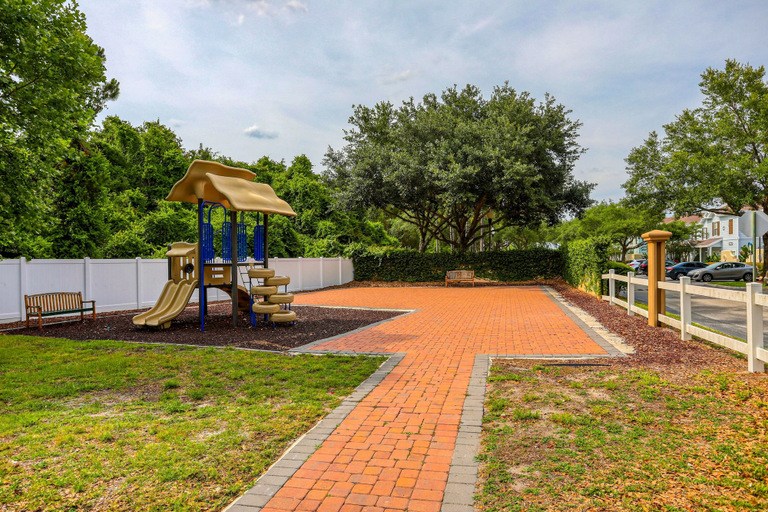 Children's area 2, Spacious Family Friendly Home With Resort Style Shared Pool, Osceola