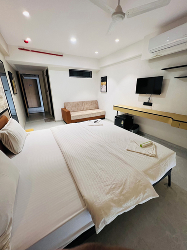 Room 2, Hotel Presidency, Surat