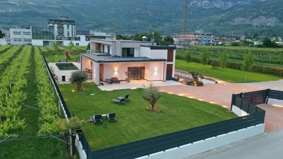 Exterior, Vinea Rural Resort, Trento