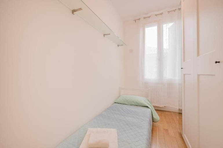 Room 3, Casa Falco - 15 min dalla stazione, Padua