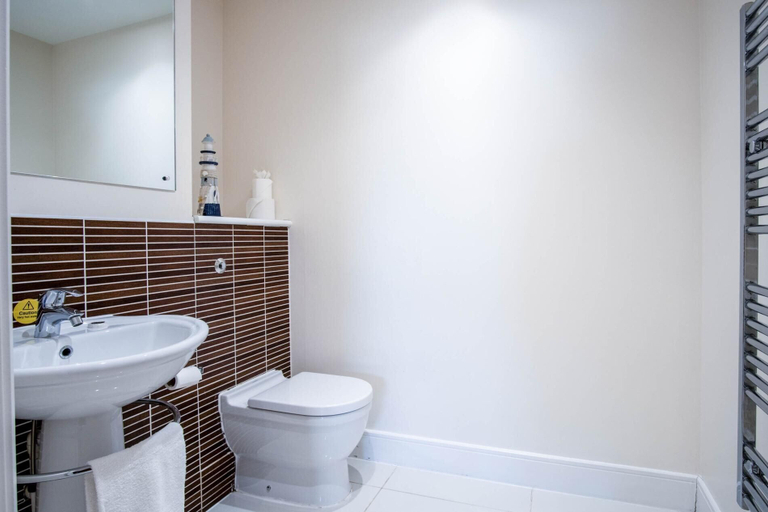 Floor plan, High Floor Meridian Tower - 3 Bedroom - Swansea, Swansea