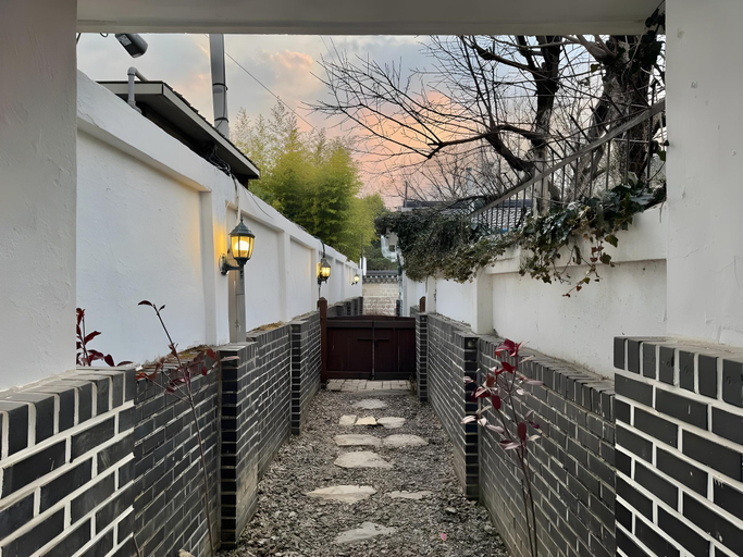 Others 2, Jeonju Hanok Stay Iwol, Jeonju
