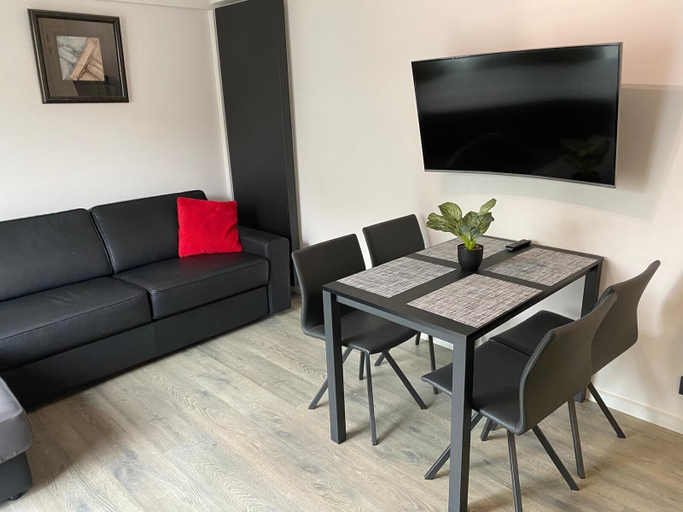 Room 2, 1 Bedroom Apartement With Large Seaview Terrace, West-Vlaanderen