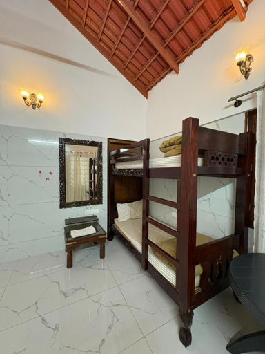 Bedroom 3, BOUGAIN VILLEA HOMESTAY, Chikmagalur