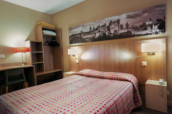 Others 2, ibis Styles Carcassonne La Cité, Aude