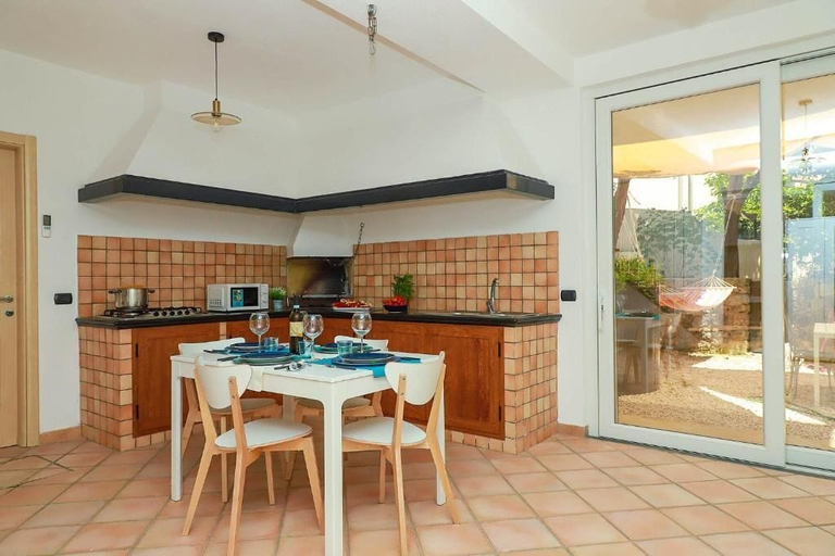 Private kitchen 4, Villa Trani - close to the beach, Napoli