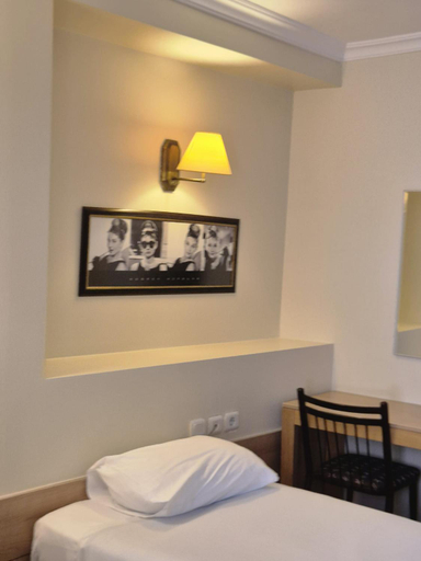Bedroom 5, Haydarpasa Hotel, Kadıköy