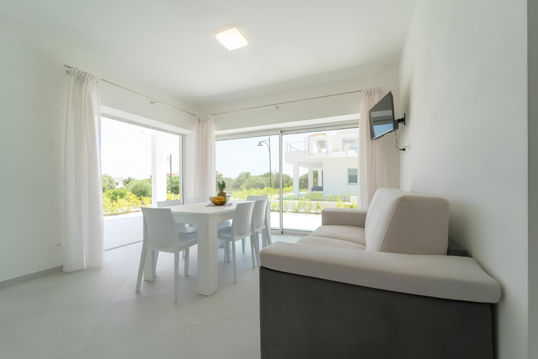Dining 3, Luxi NG Collection, Olbia-Tempio