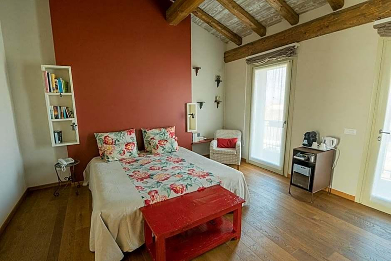 Bedroom 3, Prime Alture Wine Resort, Pavia