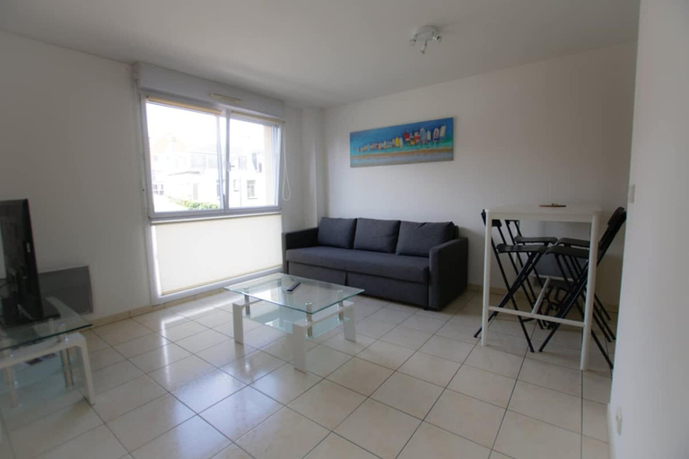 Room 2, Vue sur le Clocher in Lens, Pas-de-Calais