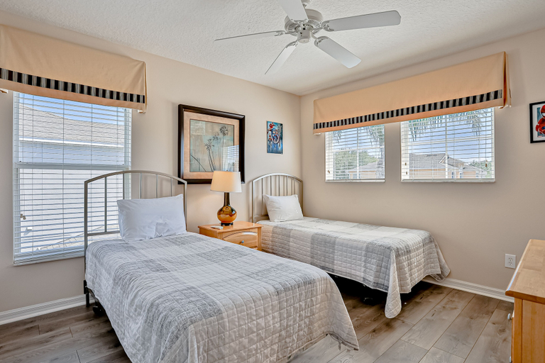 Room 2, Stunning House With Lanai, Pool, Ping-pong, Full Kitchen, & Wifi, Polk