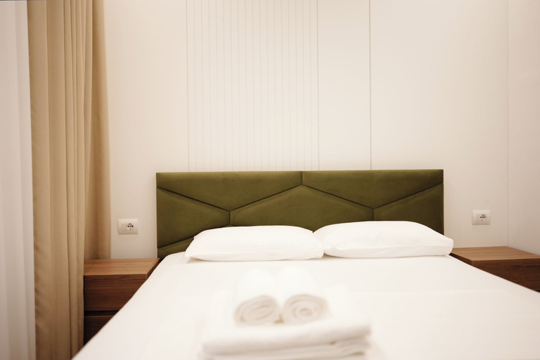 Room 4, Avra Apartments, Sarandës