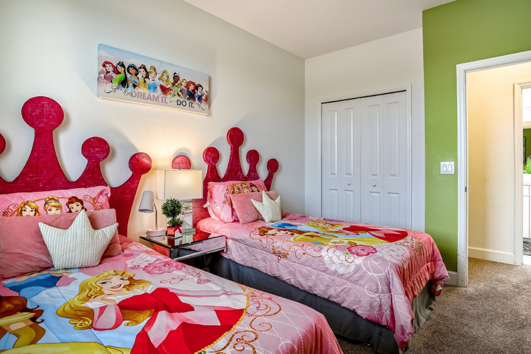 Room 2, Family-friendly Home With Private Pool, Wifi, Central AC, & Private Washer/dryer, Polk