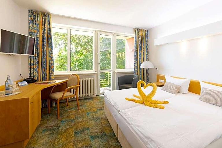 Bedroom 2, Wald und See, Vorpommern-Greifswald