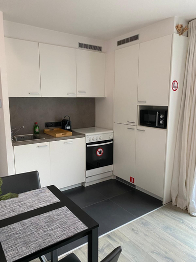 Room 3, 1 Bedroom Apartement With Large Seaview Terrace, West-Vlaanderen