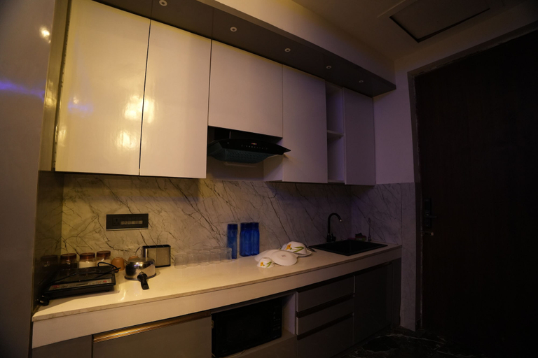Private kitchen 5, Namaste B&B With Jacuzzi I Noida, Gautam Buddha Nagar