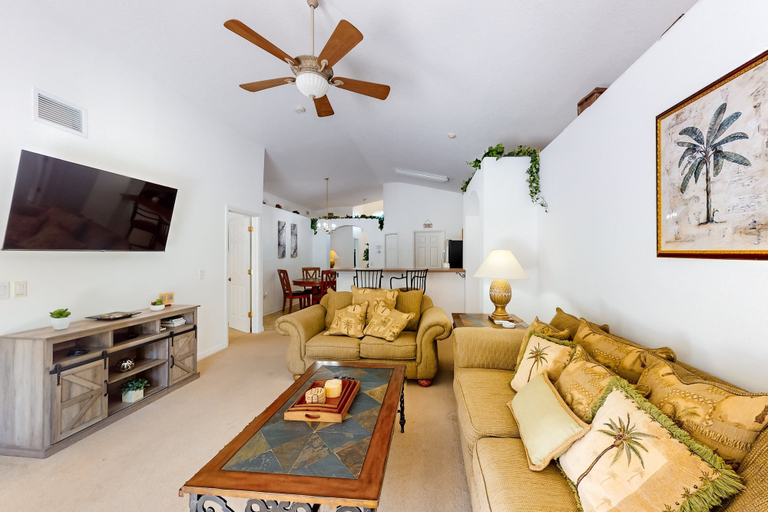 Living area, Lovely Home With a Private Pool, Grill, Washer/dryer, & AC - Snowbird Friendly, Osceola