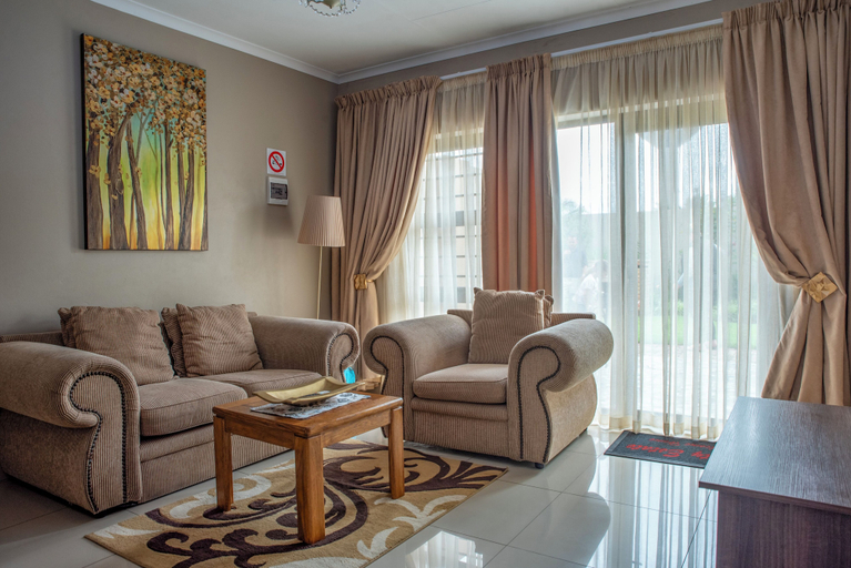Living area 3, Rusty Estate - Self Catering, Nkangala