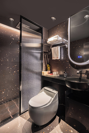 Bathroom, Yangshuo B&G Hotel, Guilin