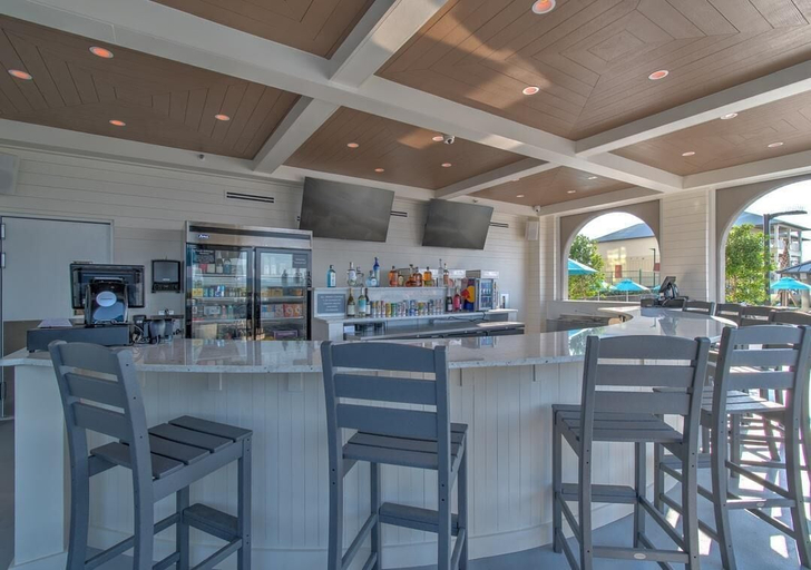 Food & Drinks 3, The Oasis at Orange Beach 1002, Baldwin