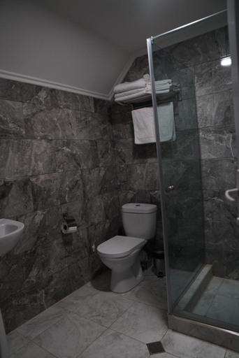 Bathroom 3, Aventus Hotel, Akhaltsikhe