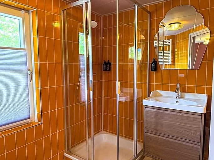 Bathroom, Hotel Restaurant Ruimzicht, Bergh