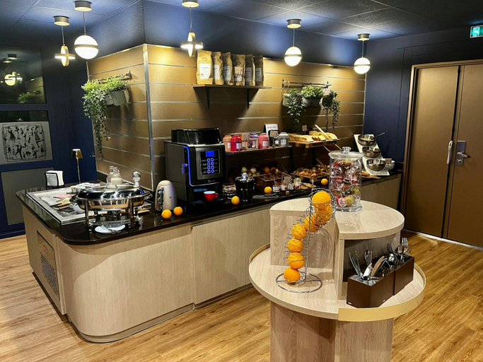 Food & Drinks 5, Sejours and Affaires Rive Gauche Aparthotel, Seine-et-Marne