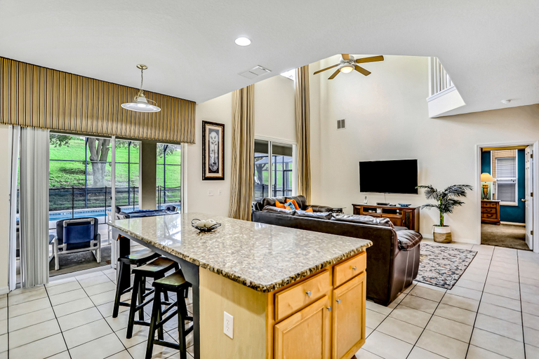 Living area 5, Charming Home With Pool, Pool Spa, Lanai, Central AC, & Washer/dryer, Osceola