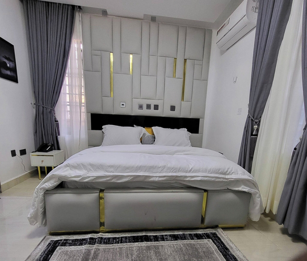 Room 2, Times Square Hotel And Suites, IjebuNorth