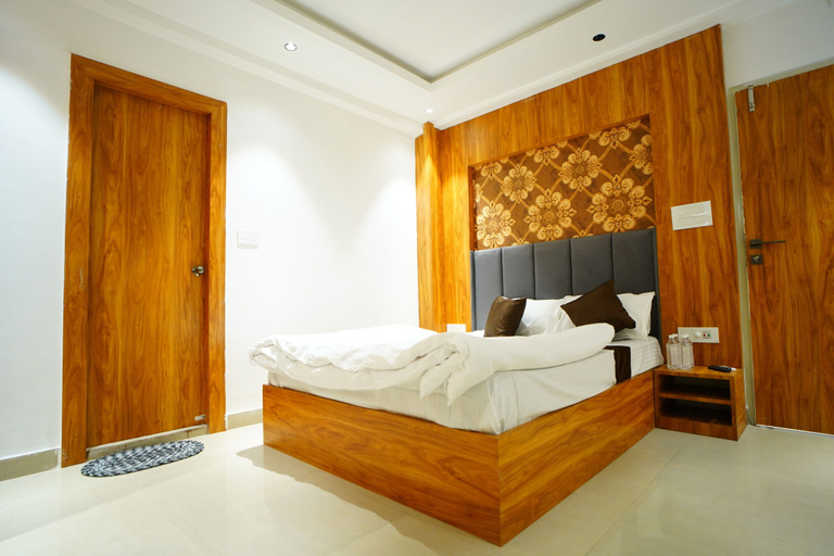Room 5, jrf hotel, South 24 Parganas