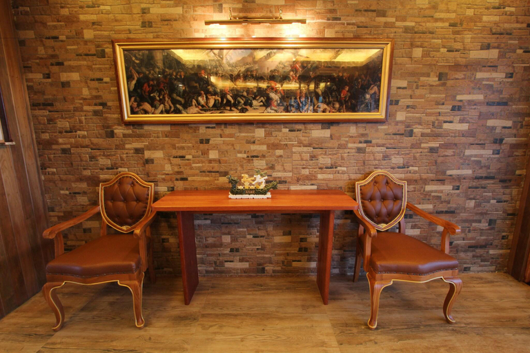 Public Area 2, The Lord Nelson , Ban Chang