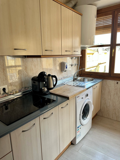Private kitchen 3, Nest Flats Plaza del Carmen, Granada