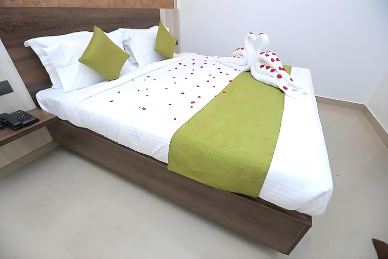 Bedroom 3, sreepathi mayoogha, Thrissur