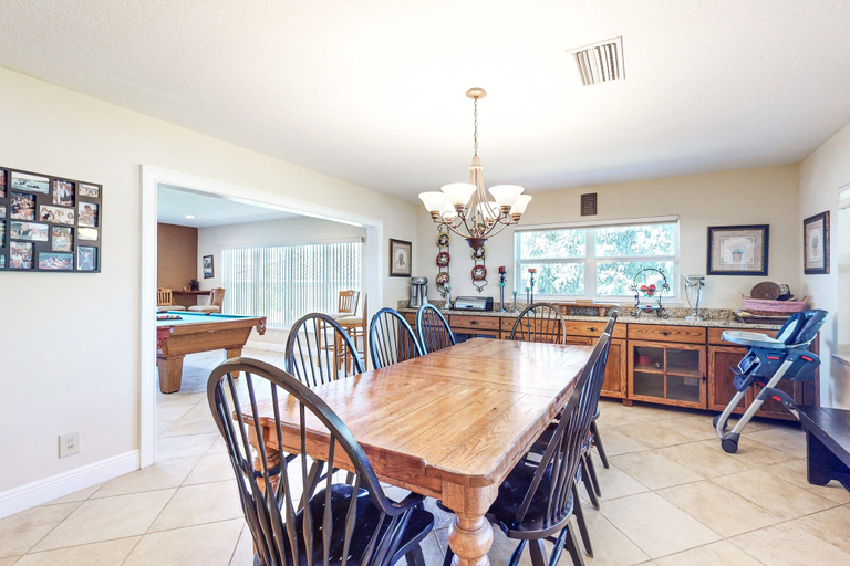 Room 5, Dog-friendly Lakefront Home With Private Dock & Beach - Snowbirds Welcome, Highlands