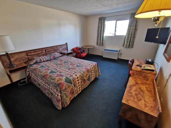 4, Cataline Motor Inn, Bulkley-Nechako
