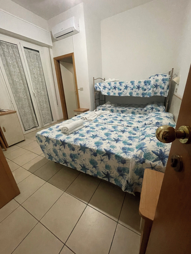 Bedroom 4, Hotel Vienna Rivazzurra, Rimini
