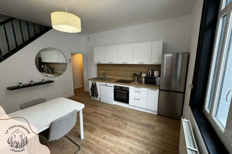 Room 3, La Maison Lensoise Wifi Proche Bollaert 8 Pers, Pas-de-Calais