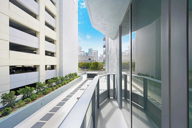Room 3, NOK Urban Studio in Prime Miami Location, Miami-Dade