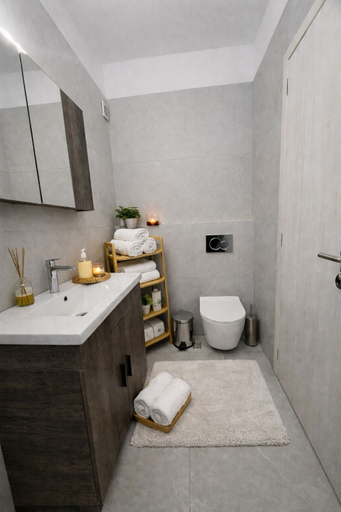 Bathroom 4, Caldera's Elements, South Aegean
