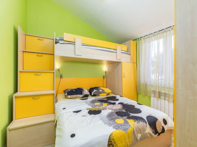 Bedroom 3, Apartment in Liznjan near Bora Beach, Ližnjan