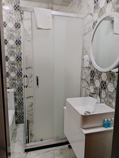 Bathroom 5, Pera Hotel Baku, Baku