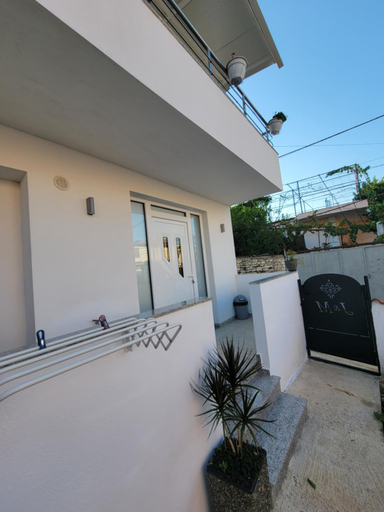 Exterior & Views 1, luxury studio's J&M, Sarandës
