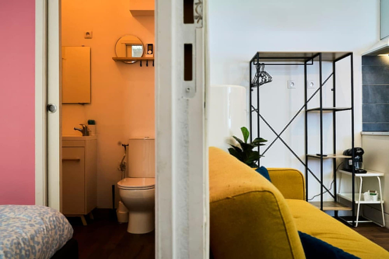 Room 5, En Deplacement 3 Acces Gare et Metro 10mn, Nord