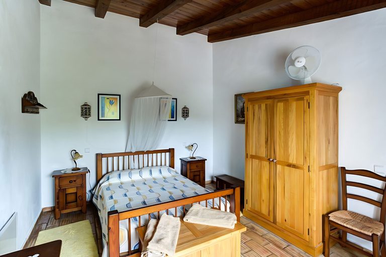 Room 3, Jacarand Apartment in Quinta Velha by GT House, Portimão