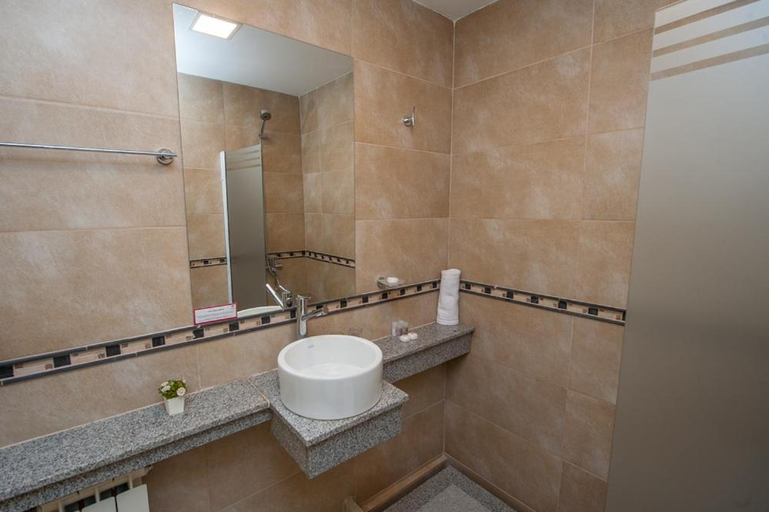 Bathroom, Hosteria Las Ovejas, Minas