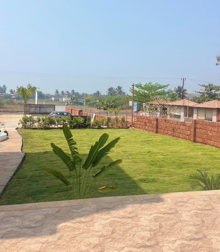 Property grounds 2, Zista Inn, Raigarh