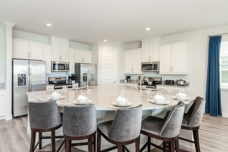 Private kitchen 5, Luxurious Home Private Pool + Spa, Osceola