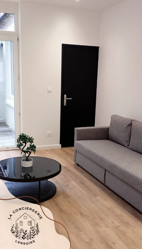 Room 5, Le Cantin 4 Pers Wifi Courette Bollaert, Pas-de-Calais