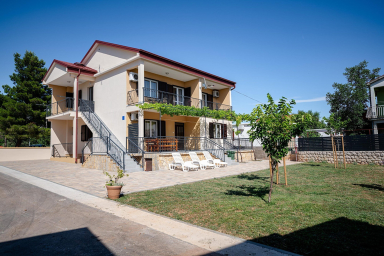 Others 1, Apartment in Seline Near Paklenica Park, Starigrad
