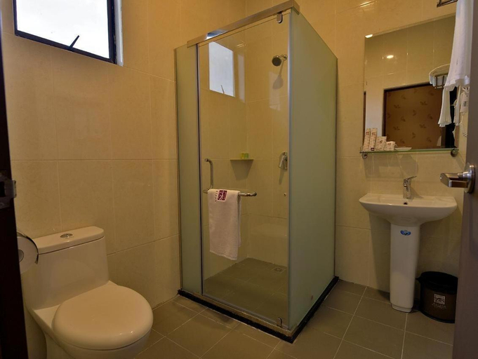 Bathroom 4, Asiana Hotel, Kota Kinabalu